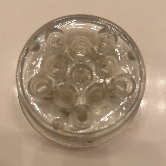 Small antique glass clear flower frog paper weight - Picture 4 of 4